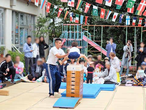 八幡神社愛育園 